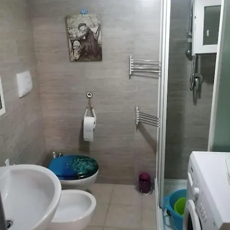 Monolocale In Vicolo Storico 
