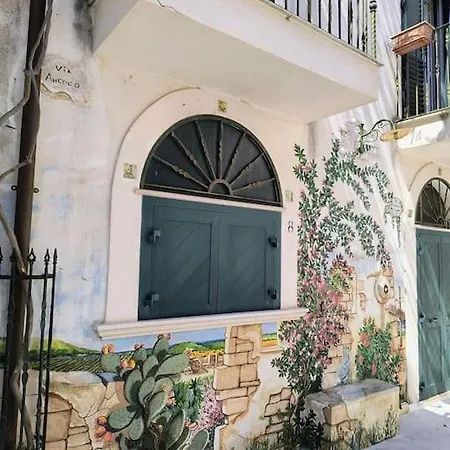 Holiday home Monolocale In Vicolo Storico 
