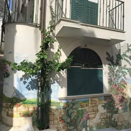 Monolocale In Vicolo Storico 