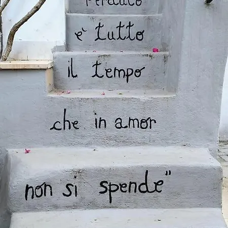 Monolocale In Vicolo Storico 