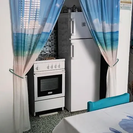 Monolocale In Vicolo Storico 